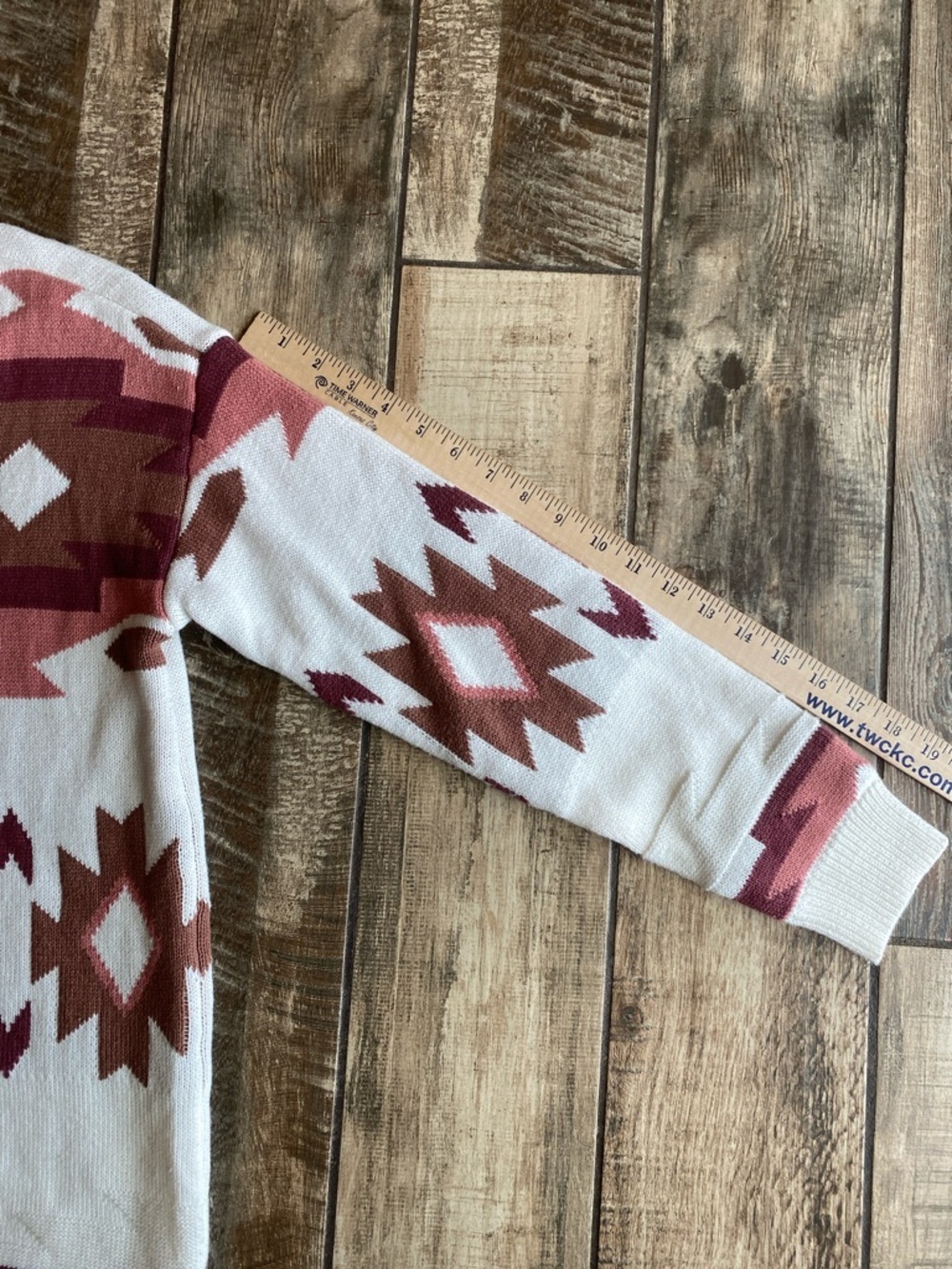 Lucky Brand Cream Cardigan with Brown & Rust Aztec Pattern 🆕 - Picture 8 of 11